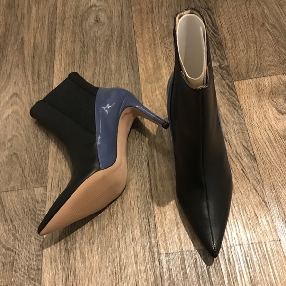 Howl Heel in Black and Blue by Olsenhaus - Picture 4 of 6